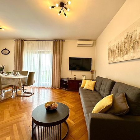 Apartments Villa Ida オパティヤ エクステリア 写真