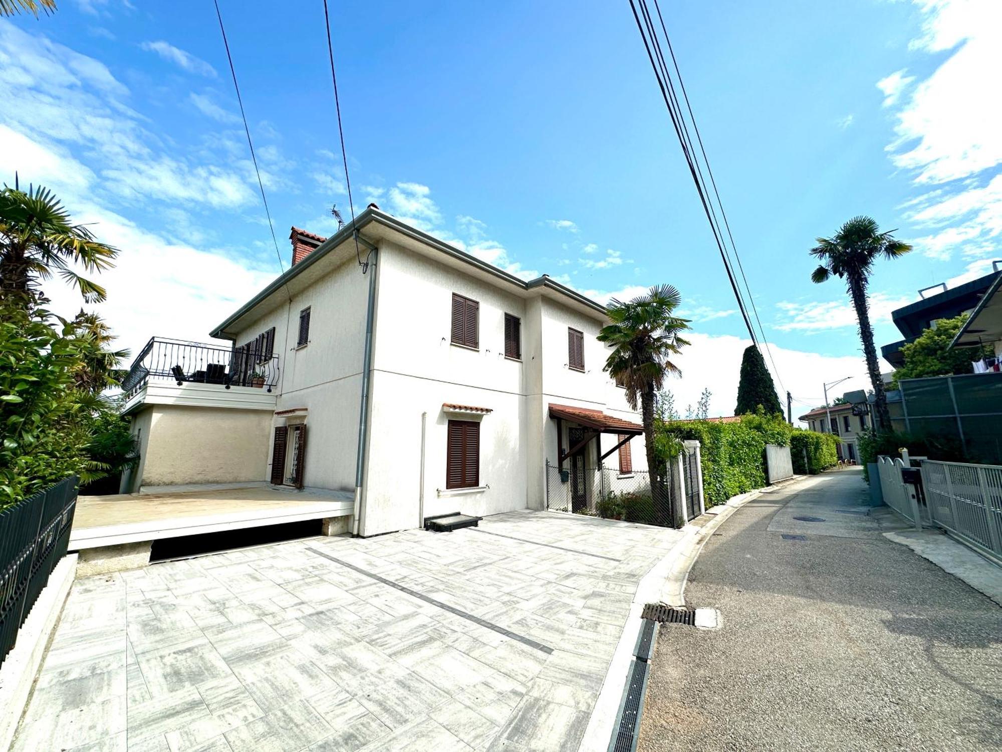 Apartments Villa Ida オパティヤ エクステリア 写真